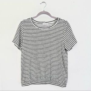 Socialite Woman T-shirt with Stripes Size Medium